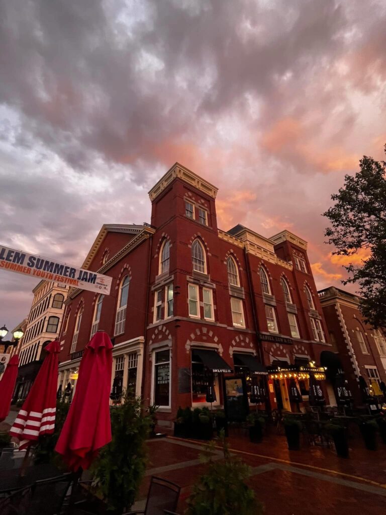 Salem mass ghost tour